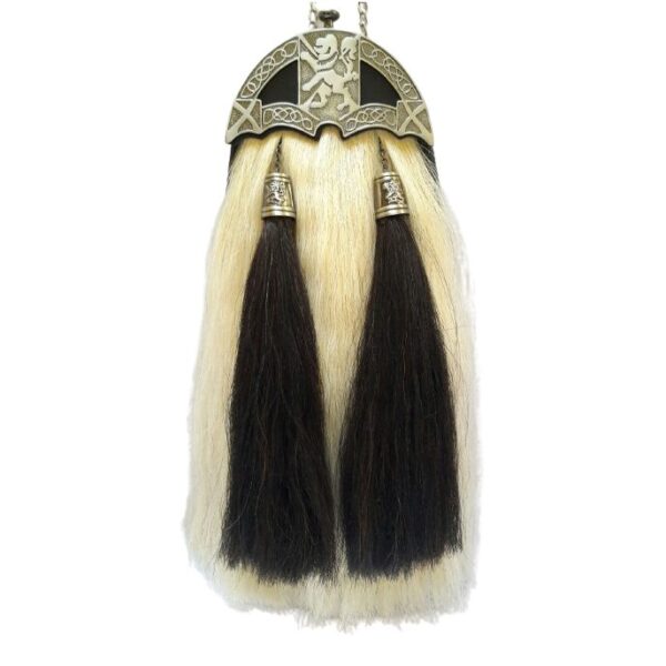 Long horse hair sporran