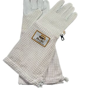 Three-layer ventilated beekeeping gloves with cowhide leather, long sleeves, and ergonomic stitching for ultimate protection and comfort.